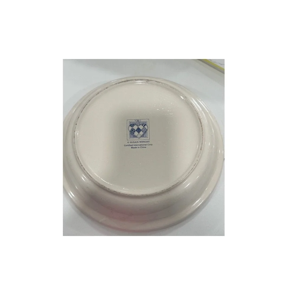Certified International Corp ceramic pie